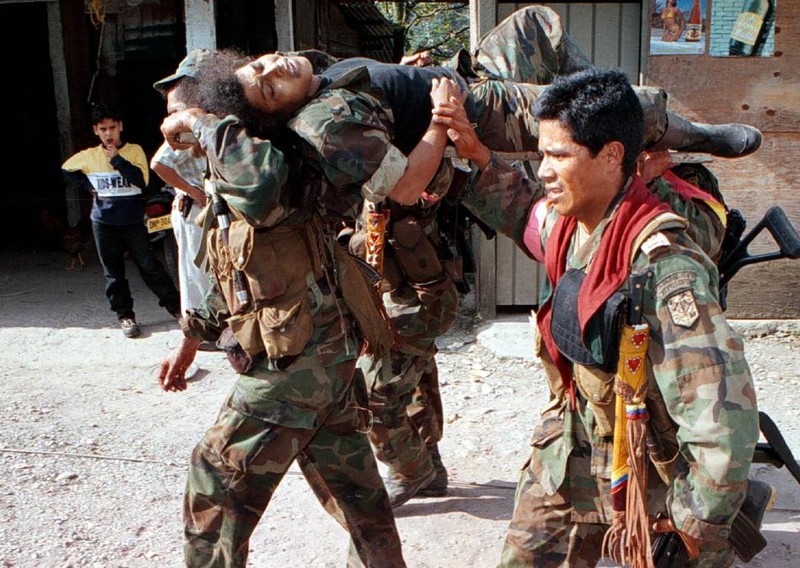 Giao tranh giua FARC va quan chinh phu Colombia qua anh-Hinh-6